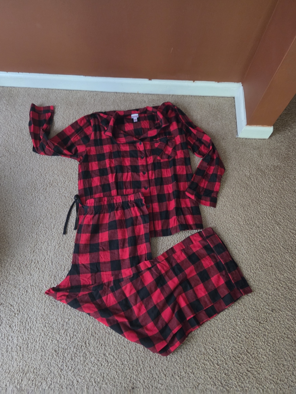 Wondershop Red and Black Buffalo Plaid Pajama Set